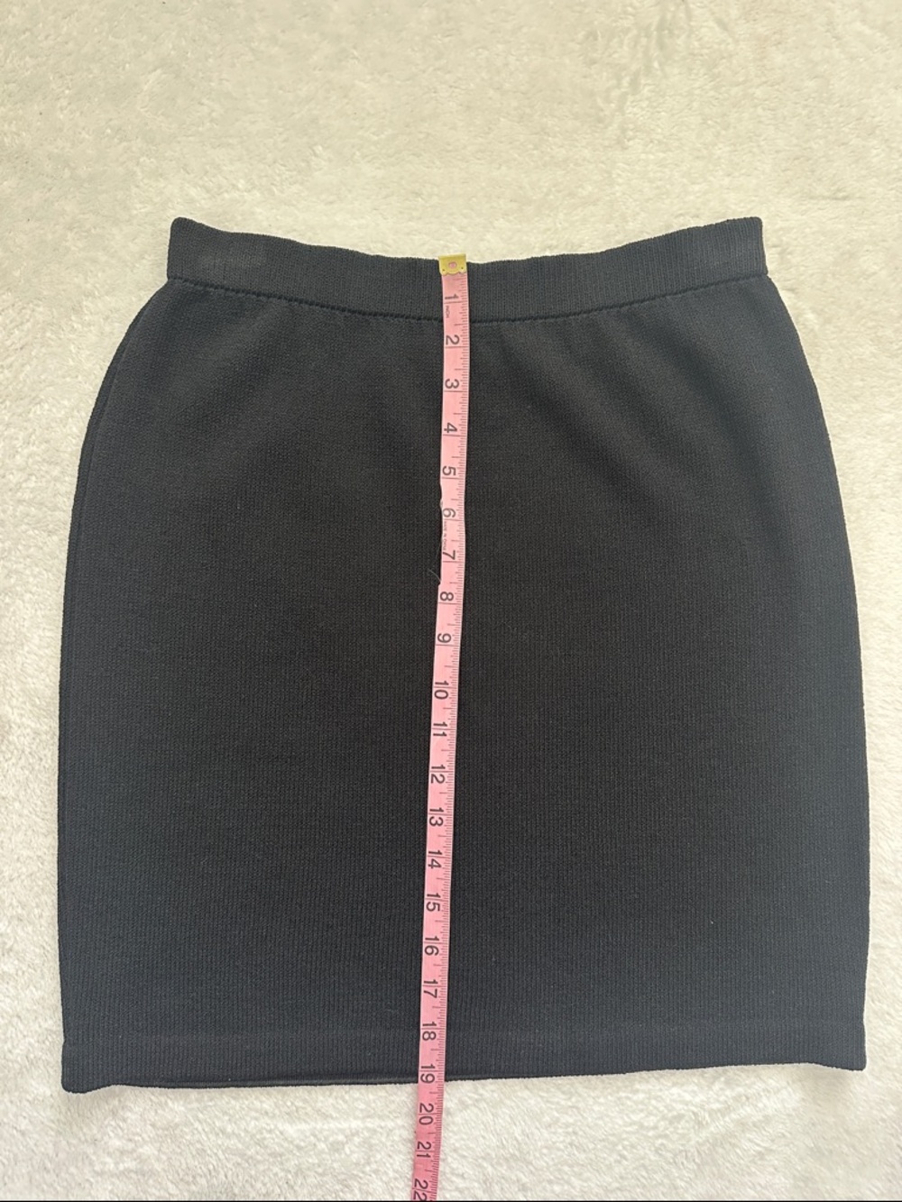 ST. JOHN Collection By Marie Gray Knit Black Tweed Pencil Skirt Size 6 USA - Picture 6 of 8